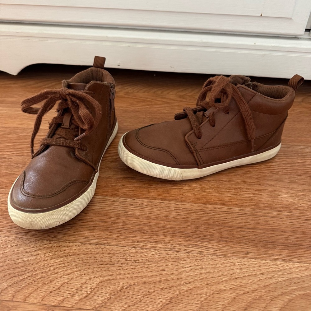 Wonder Nation Size 1 Kids Brown Faux Leather Lace Up High Top Sneakers Shoes